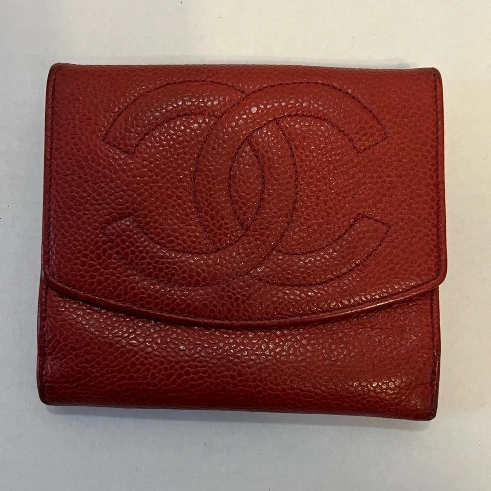 Authentic CHANEL Red Caviar Leather‎ Compact Wallet